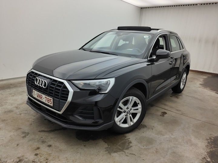 AUDI Q3 '18 2019 wauzzzf30k1076136