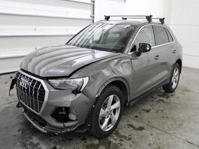 AUDI Q3 SUV 2018 wauzzzf31k1008170