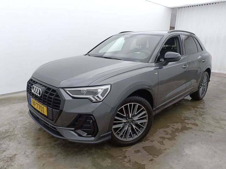 AUDI Q3 '18 2021 wauzzzf31m1122608