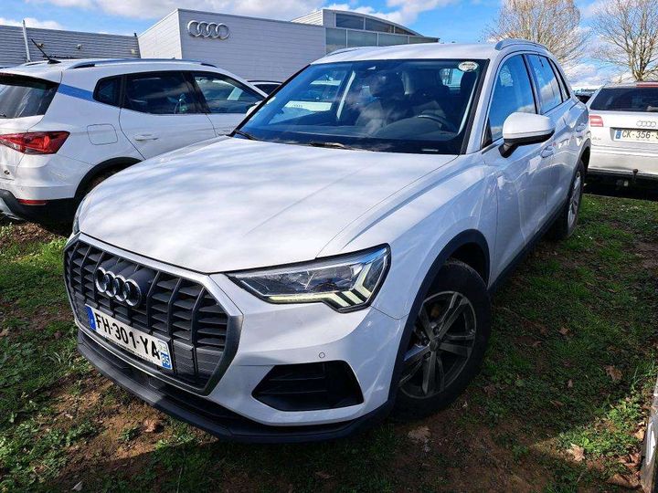 AUDI Q3 2019 wauzzzf35k1024940