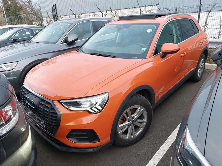 AUDI Q3 2019 wauzzzf37k1054036