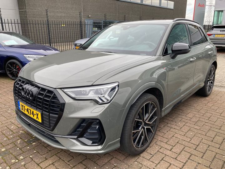 AUDI Q3 2019 wauzzzf38k1033356