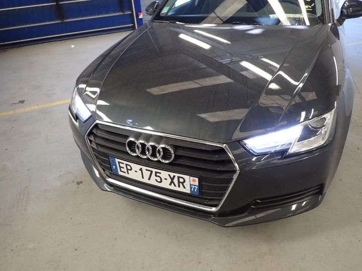 AUDI A4 AVANT 2017 wauzzzf40ja023699