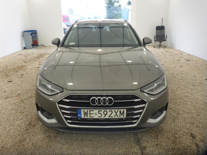 AUDI A4 AVANT 2019 wauzzzf40la010809