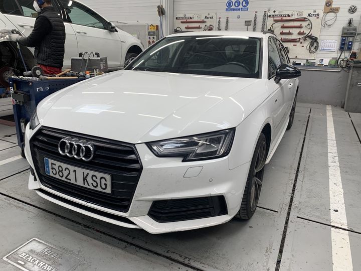 AUDI A4 2018 wauzzzf41ja227685