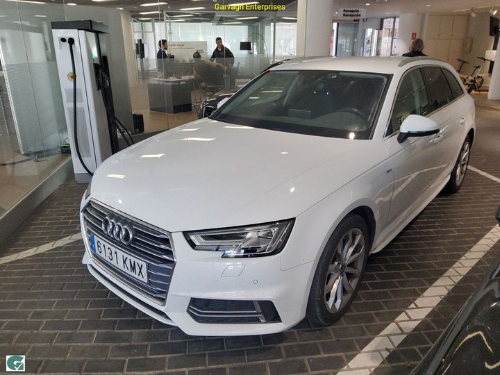 AUDI A4 2018 wauzzzf42ja214850