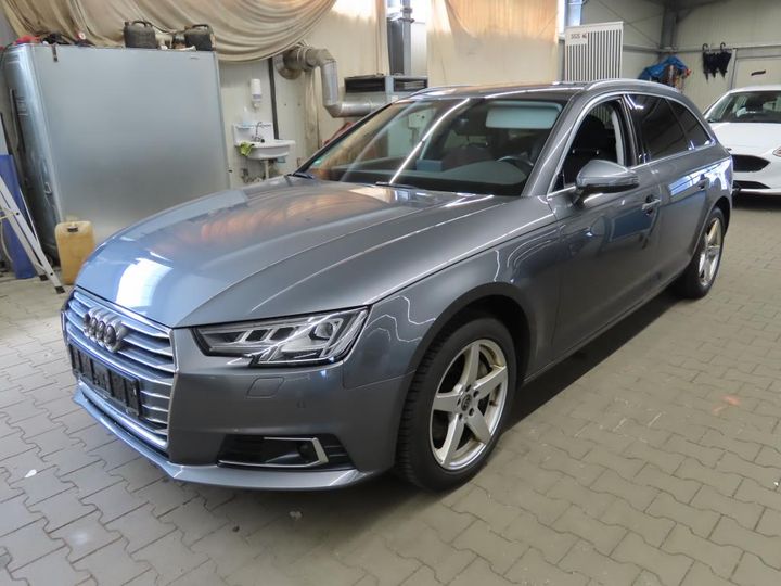 AUDI A4 2018 wauzzzf43ja225680