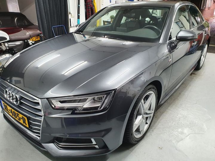 AUDI A4 2018 wauzzzf46ja090128