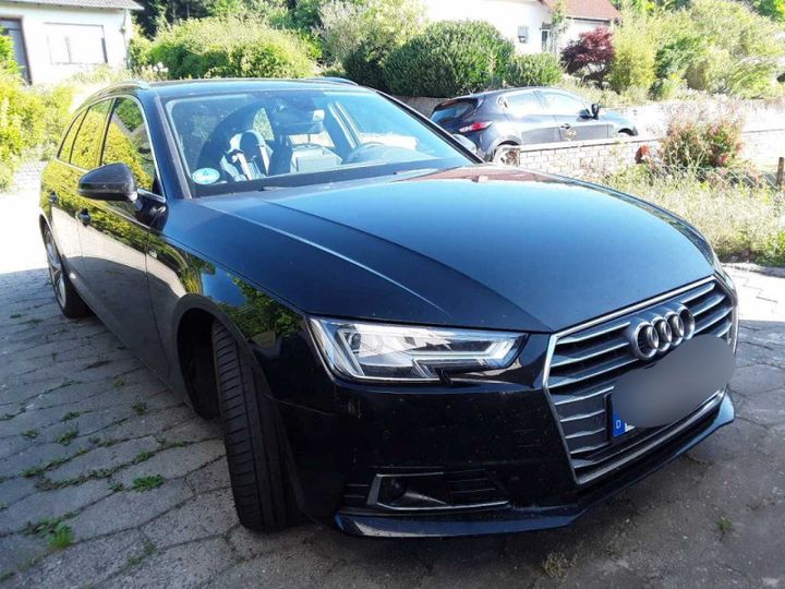 AUDI A4 2018 wauzzzf46ja128750