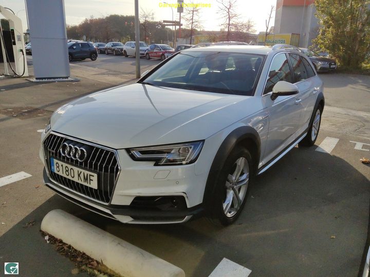 AUDI A4 2018 wauzzzf46ja197227