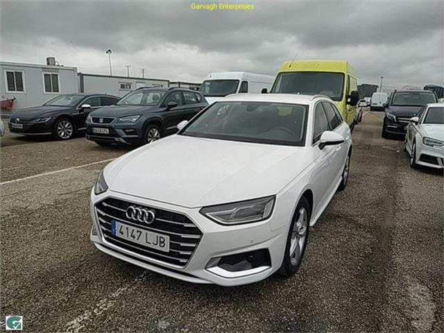 AUDI A4 2020 wauzzzf46la065894