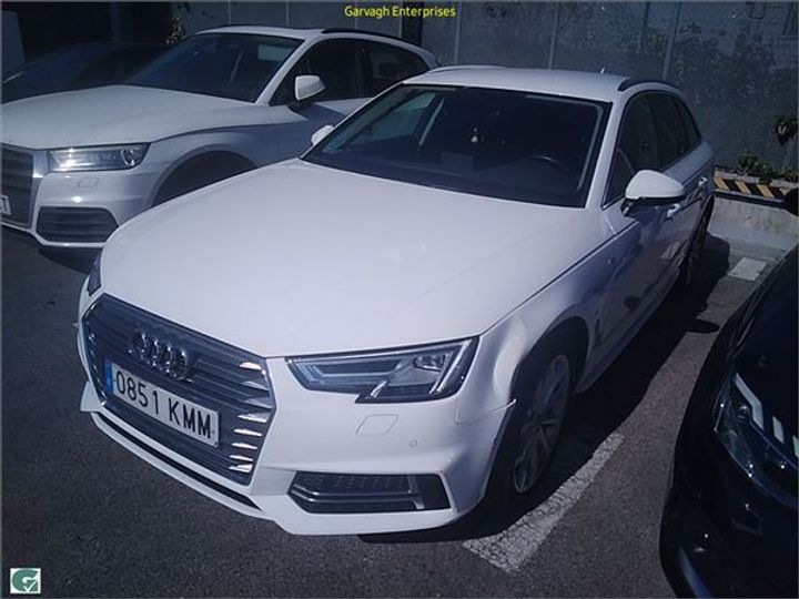 AUDI A4 2018 wauzzzf47ja189671