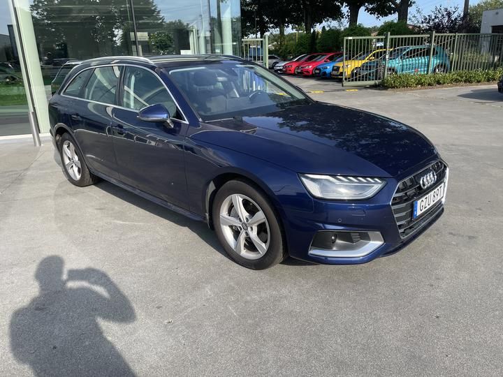 AUDI A4 40TDI QUATTRO ESTATE 2019 wauzzzf47la015652