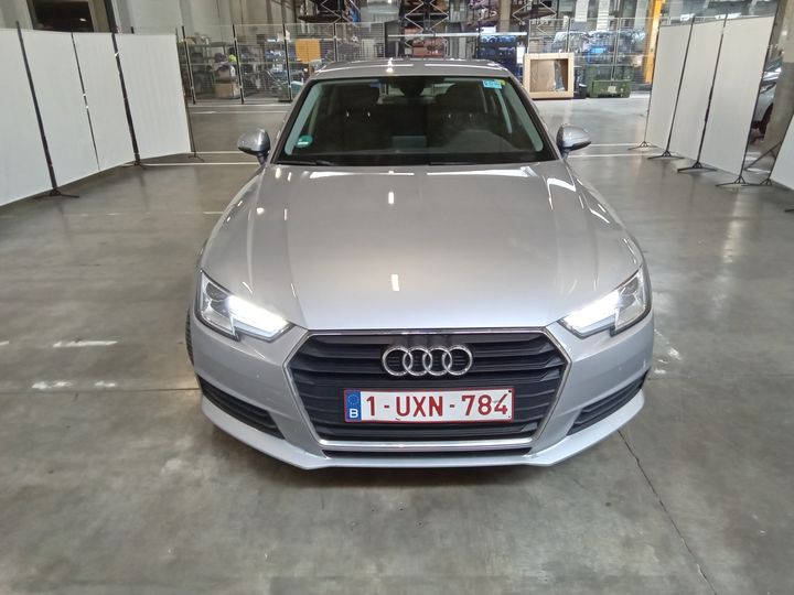 AUDI A4 BERLINE '15 2018 wauzzzf49jn011348