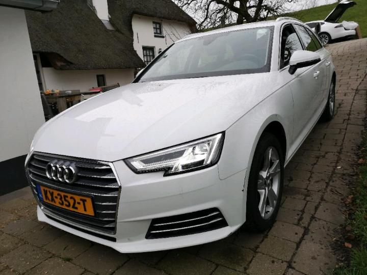 AUDI A4 AVANT 2017 wauzzzf4xha106518