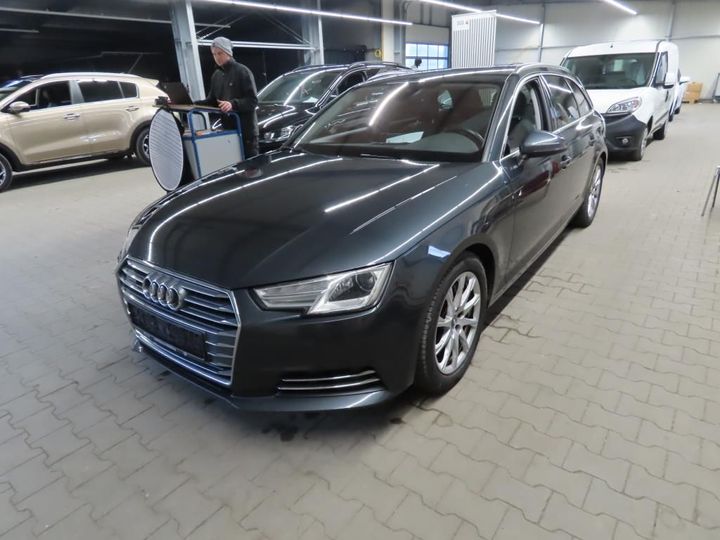 AUDI A4 AVANT 2017 wauzzzf4xha115493