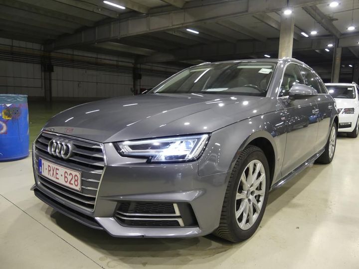 AUDI A4 AVANT 2017 wauzzzf4xha136490