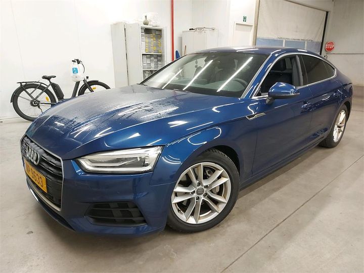 AUDI A5 SPORTBACK 2017 wauzzzf5xha032400