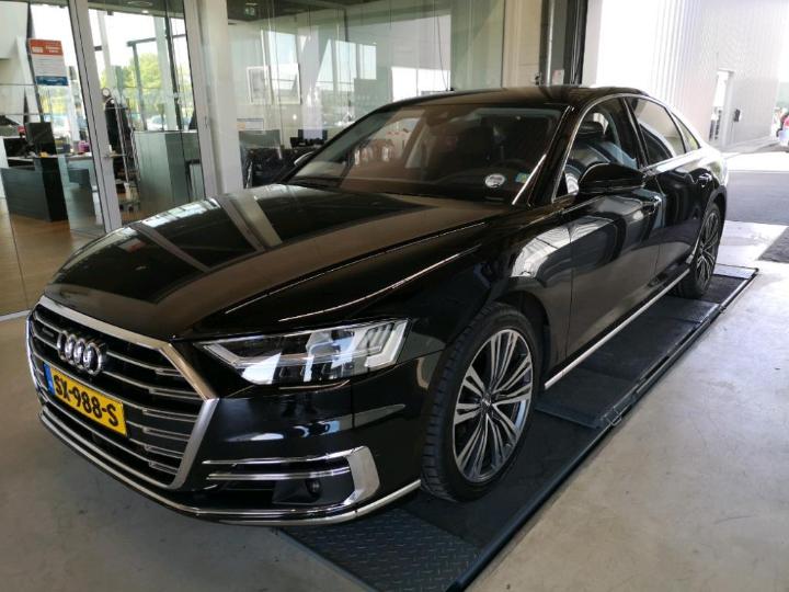 AUDI A8 2018 wauzzzf82jn006270