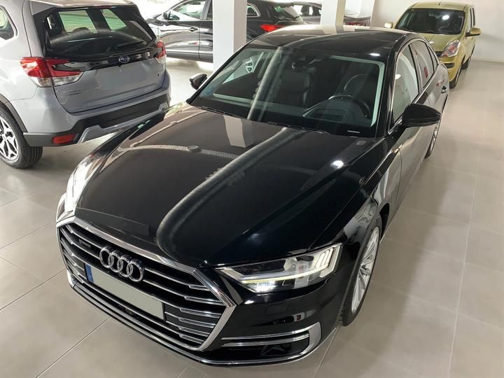 AUDI A8 CITY CAR 2018 wauzzzf88jn002949