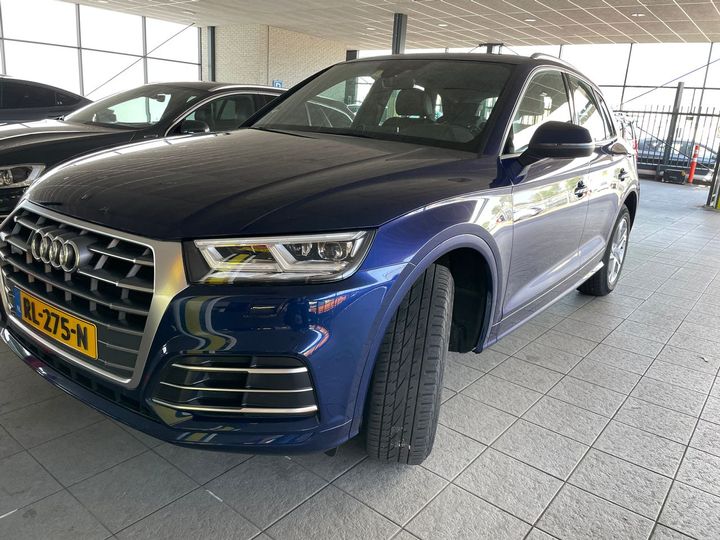 AUDI Q5 2018 wauzzzfy1h2012069