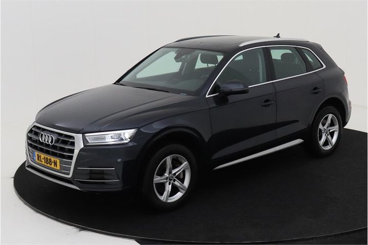 AUDI Q5 2018 wauzzzfy1j2065215