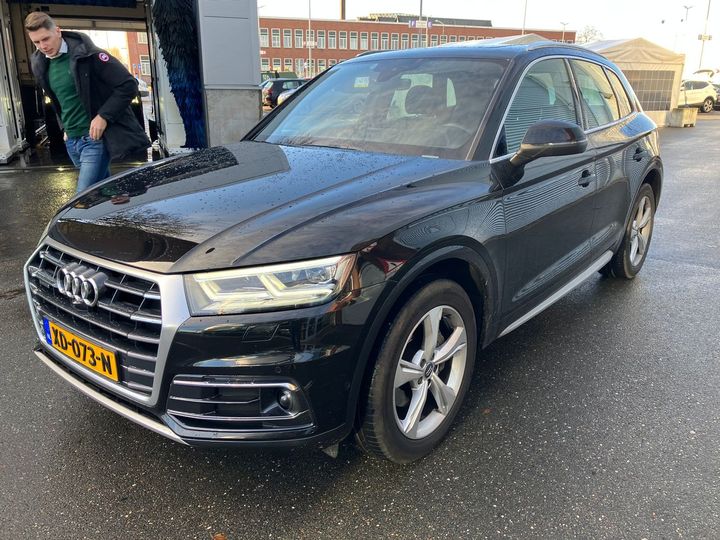 AUDI Q5 2018 wauzzzfy1j2130712