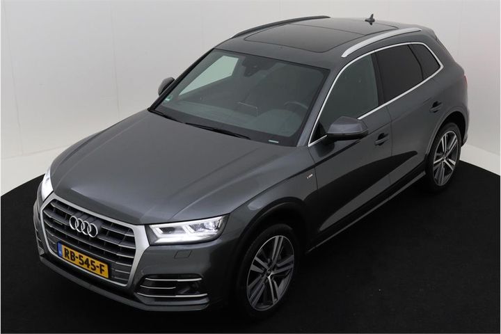 AUDI Q5 2017 wauzzzfy5h2016223