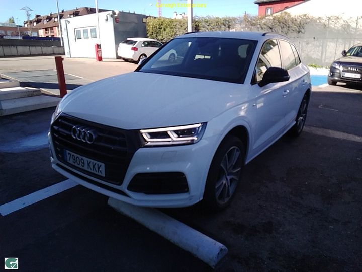 AUDI Q5 2018 wauzzzfy8j2114037