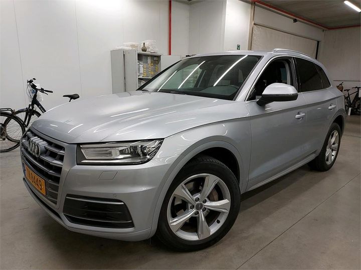 AUDI Q5 2017 wauzzzfy9h2008156