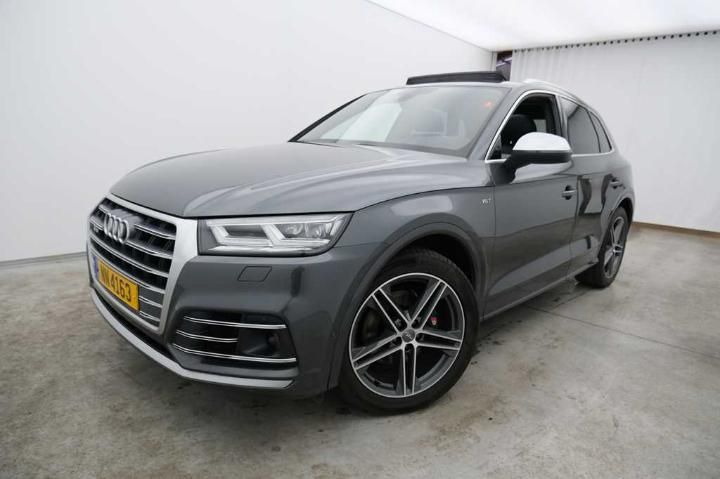 AUDI Q5&#3916 2017 wauzzzfy9h2050438