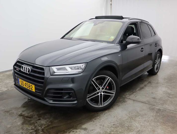 AUDI Q5&#3916 2018 wauzzzfy9j2155356