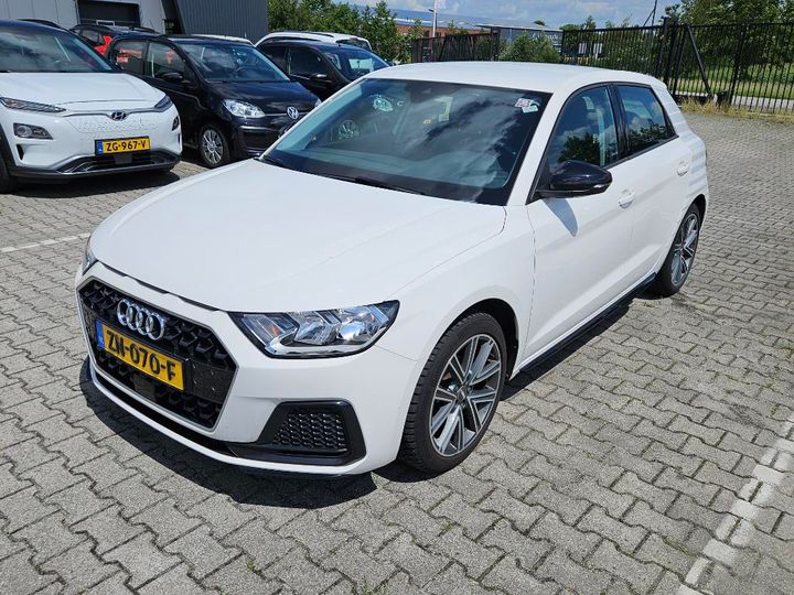 AUDI A1 2019 wauzzzgb2kr057353