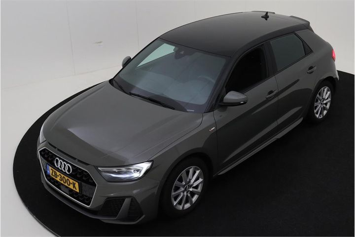 AUDI A1 2019 wauzzzgb3kr046751