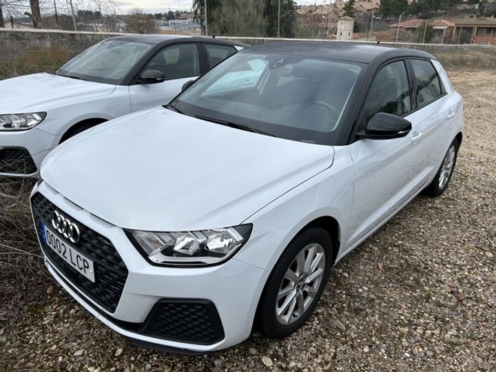 AUDI A1 2019 wauzzzgb4lr010634