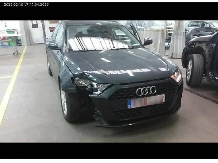 AUDI A1 SPORTBACK 2019 wauzzzgb7kr004678