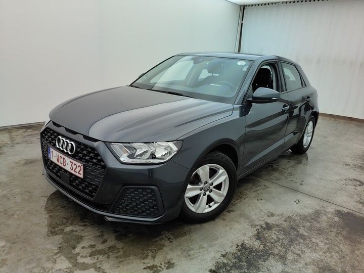 AUDI 999.0 2019 wauzzzgb7kr043884