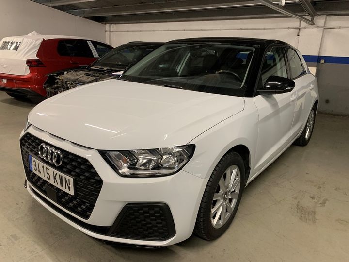 AUDI A1 2019 wauzzzgb8kr023661