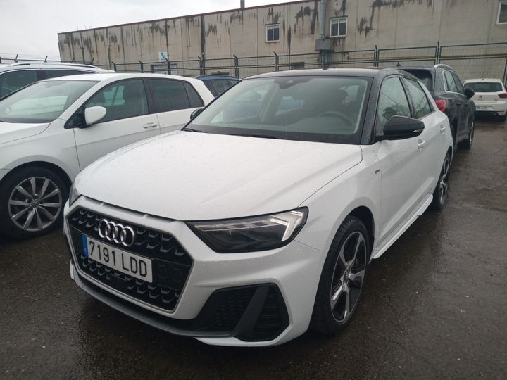 AUDI A1 2019 wauzzzgbxlr019001