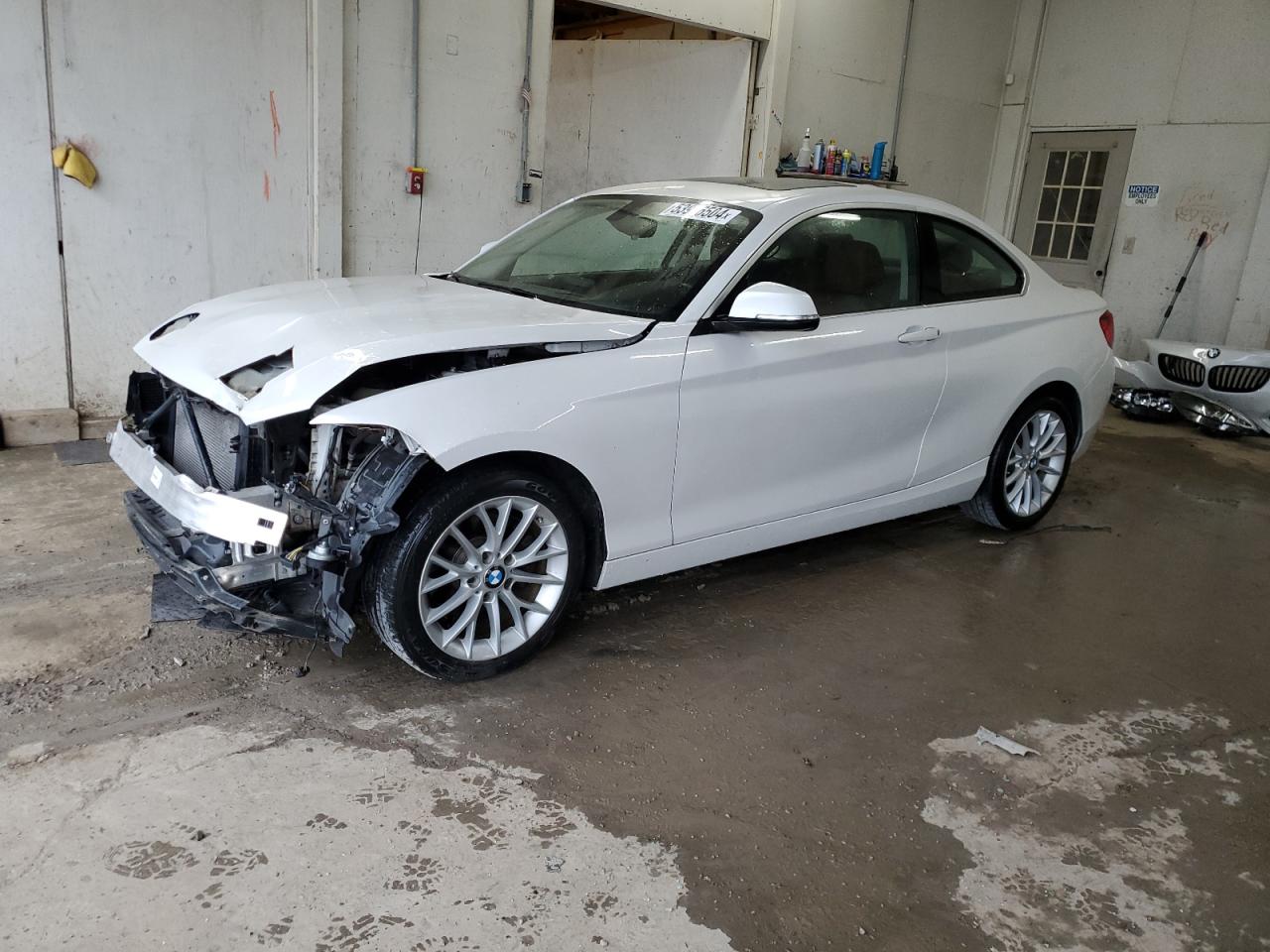 BMW 2ER 2015 wba1f5c56fv257275