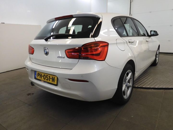 BMW 1 SERIE 2017 wba1v710505g06300