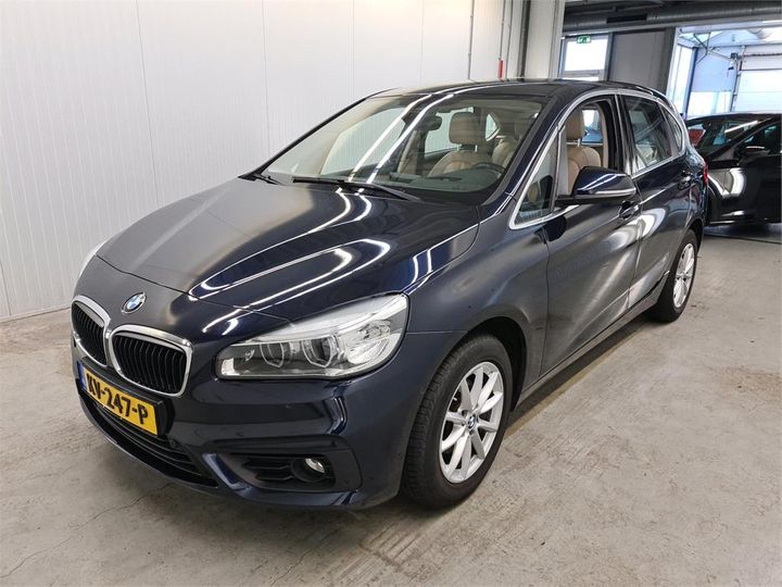 BMW 214 2016 wba2b11070v687131