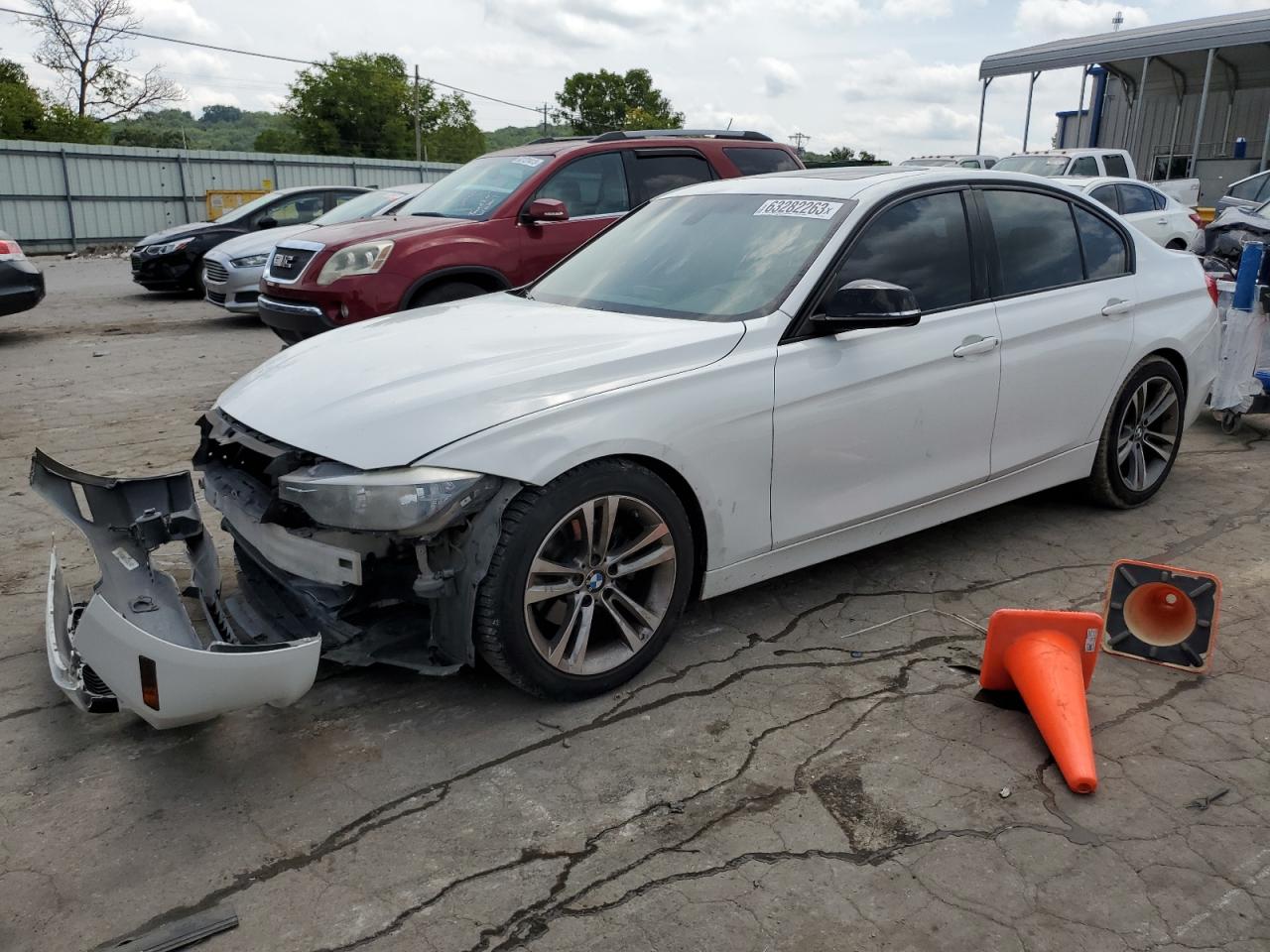 BMW 3ER 2014 wba3a5c53ef604786