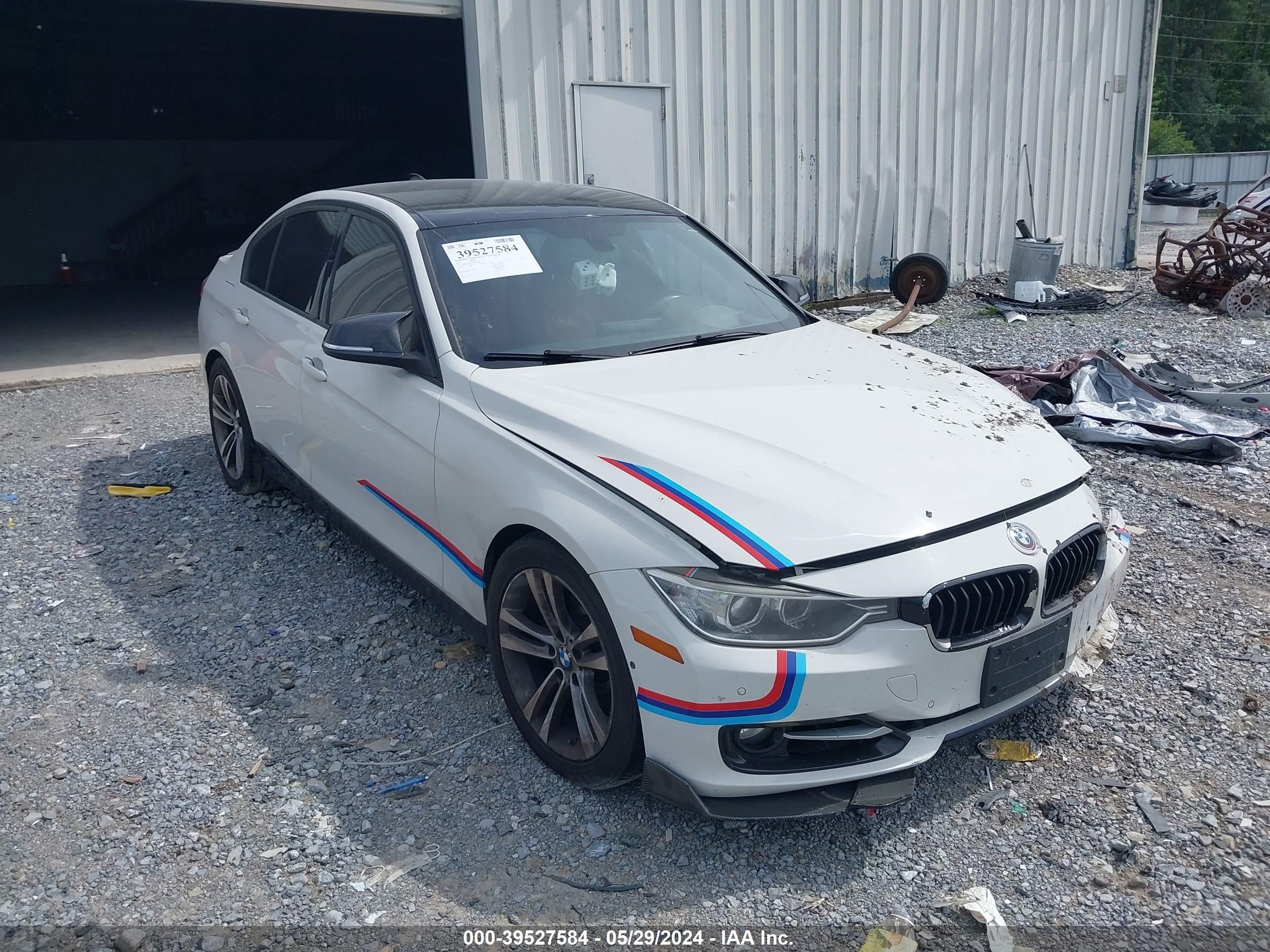 BMW 3ER 2013 wba3a5g57dnp19941