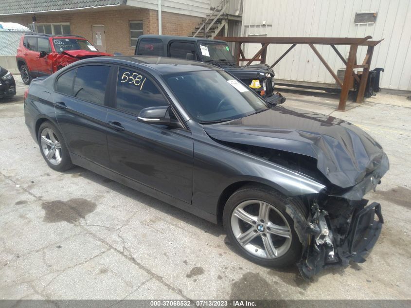 BMW 3ER 2014 wba3a5g57enp33548