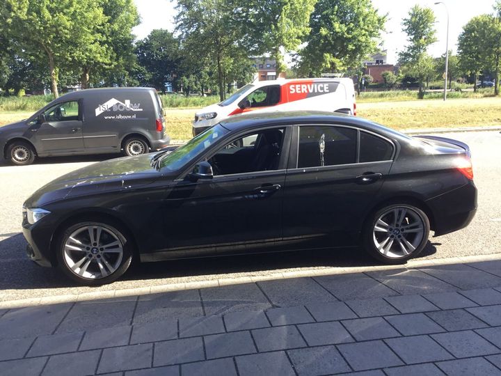 BMW 3-SERIE 2012 wba3b11060j403919