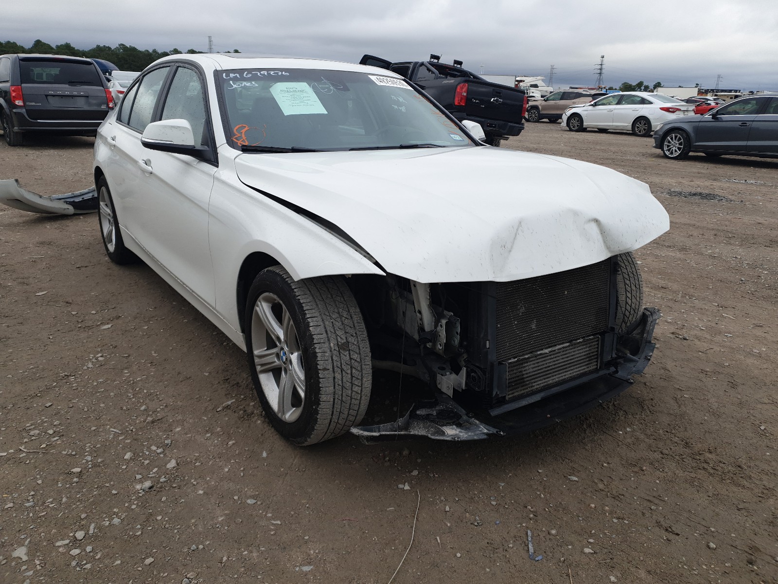 BMW 320 I 2015 wba3b1c59fk136089