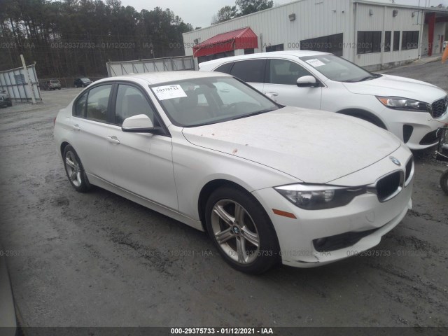 BMW 3 2014 wba3b1g55ent00025