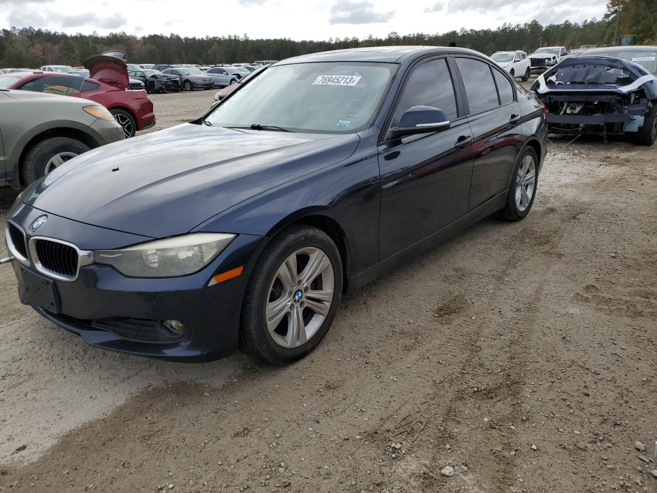 BMW 3ER 2014 wba3b1g55ent01014