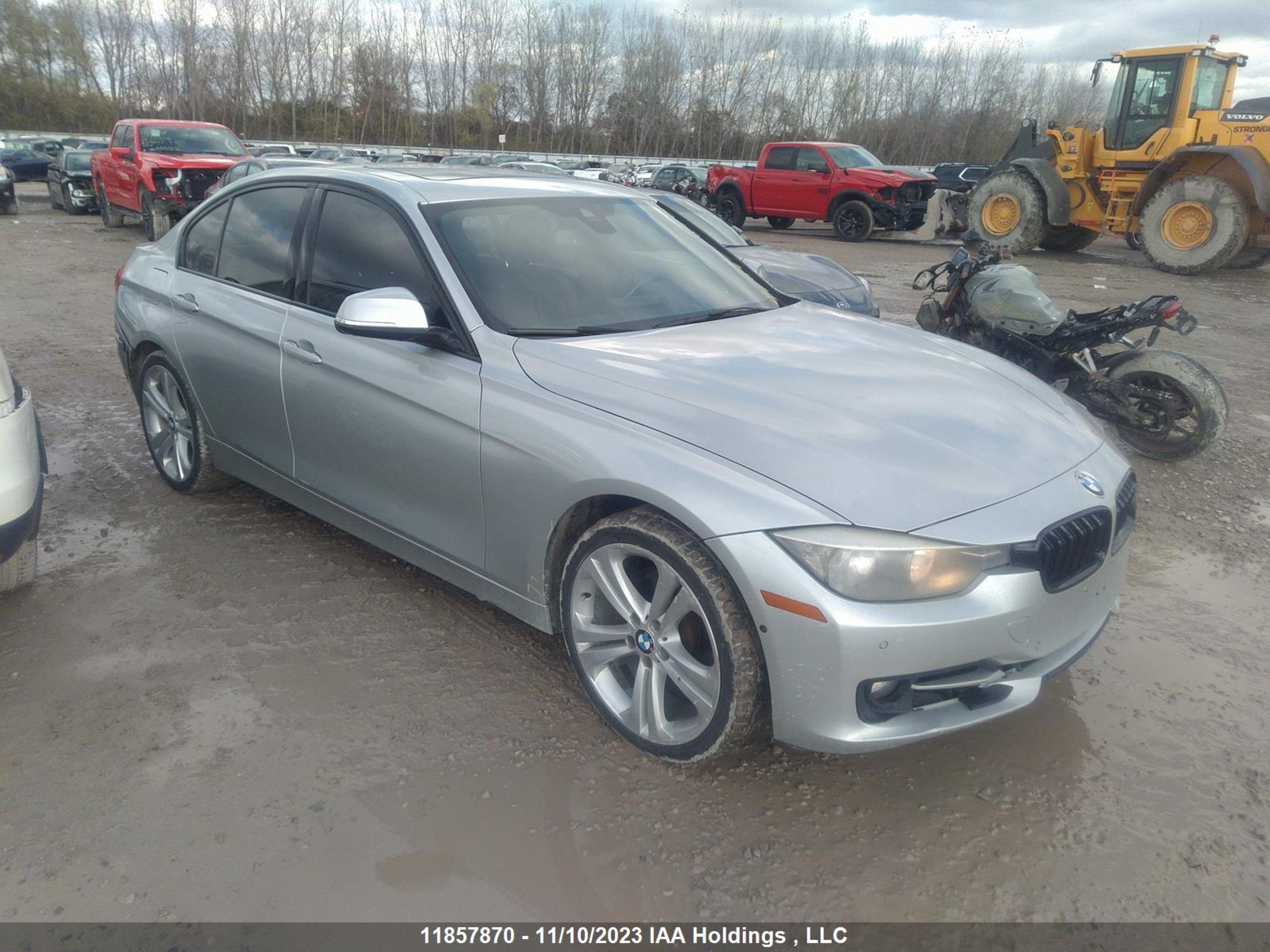 BMW 3ER 2014 wba3b3c51ej978957